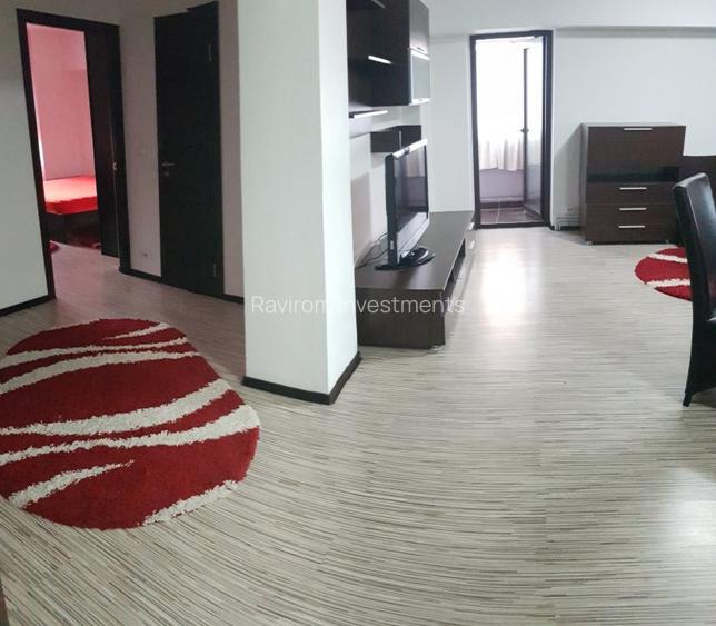 Apartament de inchiriat, trei decomandate, mobilat utilat, etaj unu, zona Mall - 12
