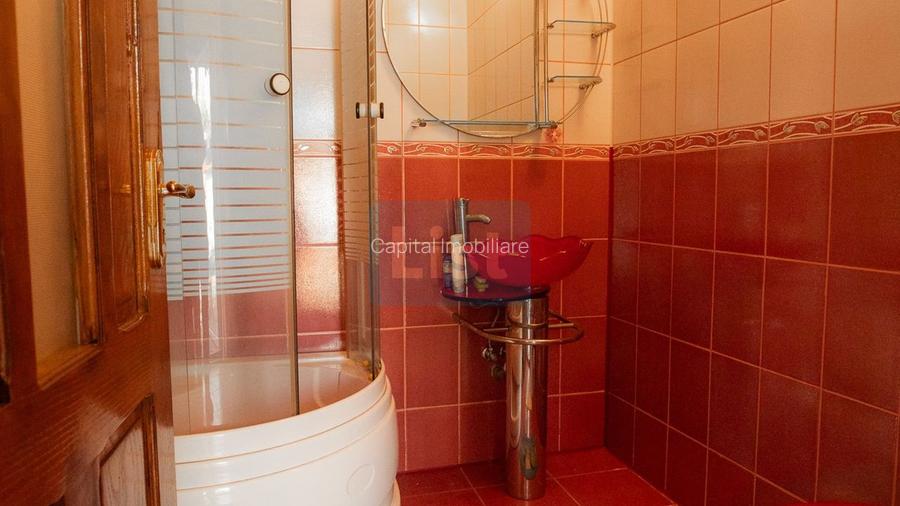 Casă Reșița, 4 camere, zona linistita - 12