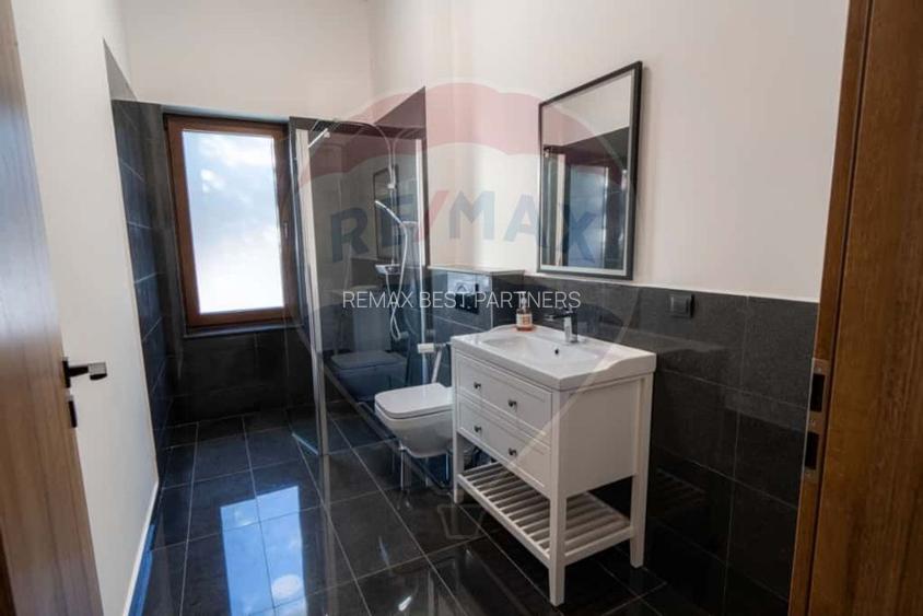 Vanzare 2 Cabane Lux Muntele Baisorii,  Afacere la cheie, Prosumator - 23