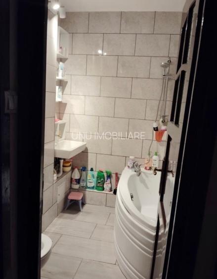 Etaj 3 - 2 camere decomandat - zona Dacia - 5