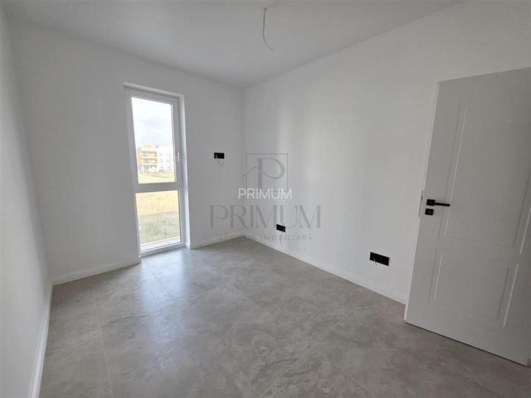 GIROC - 3 CAM. - ETAJ 1 - 1 LOC. DE PARCARE - INCALZIRE IN PARDOSEALA - PERSONAL - 3