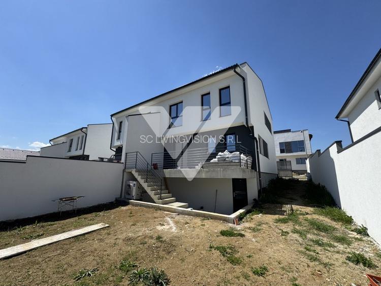 Casa duplex 4 camere cu pivnita si teren 300 mp - Calea Cisnadiei - 2