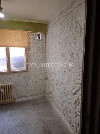 Vanzare-2 camere-p/4-sdec-Dr Taberei-Brasov-Plaza-de renovat-85000E - 13