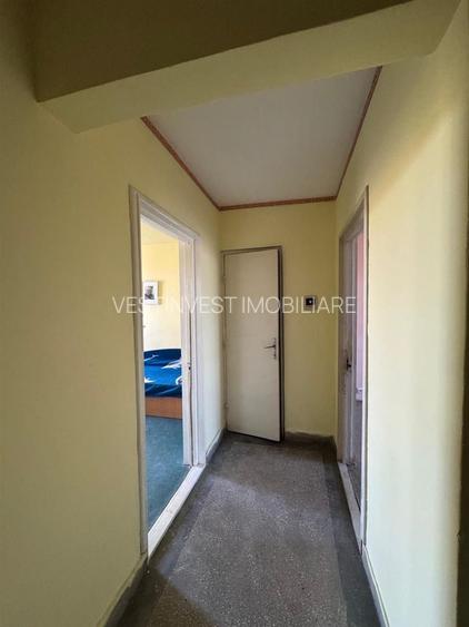 Apartament 3 camere zona Rogerius - 3