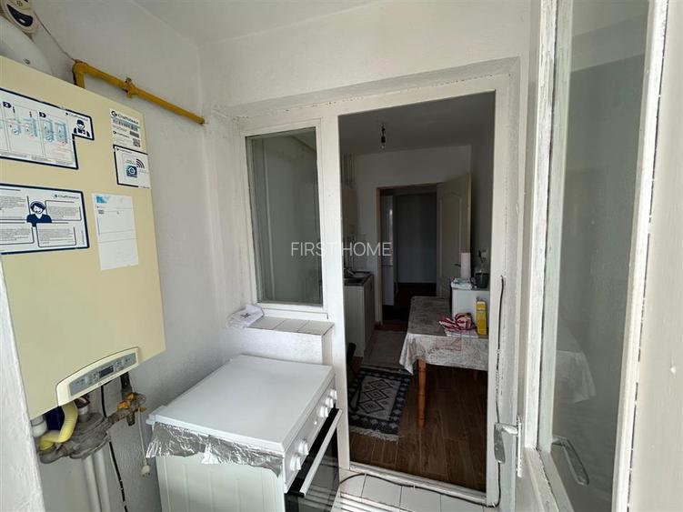 Garsoniera de vanzare etaj 3, zona Ceasul Rau - 7