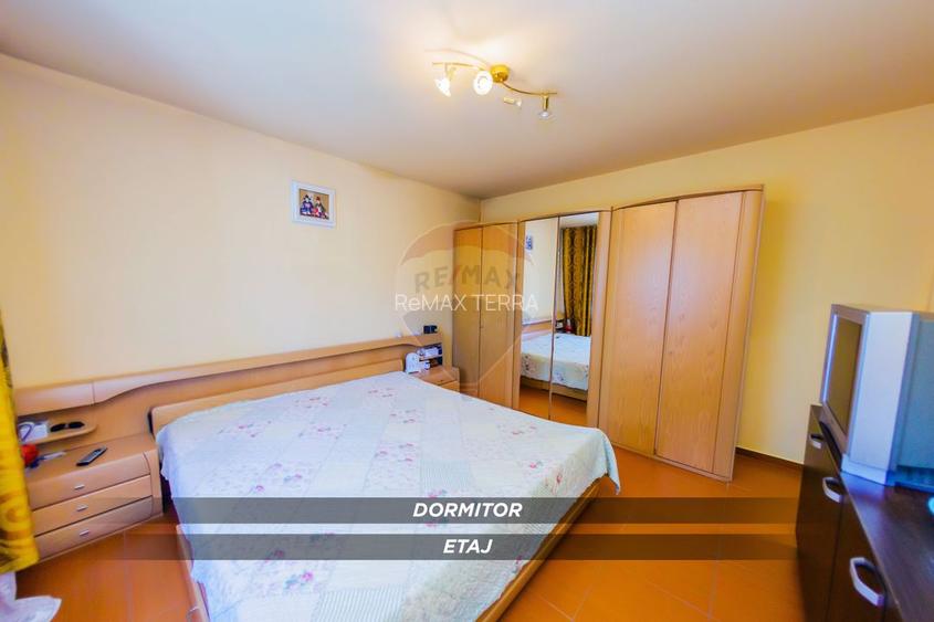 Casă P+1 din cărămidă, 683 mp teren, 4 garaje – Strada Zorilor - 6