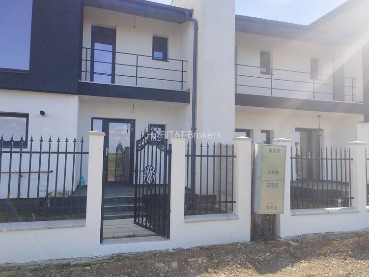 Vila tip Duplex  P+1, curte proprie 220mp / Otopeni - 2