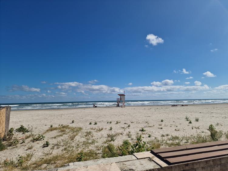 Mamaia Nord- 2 camere in prima linie la Marea Neagra, mobilat-utilat complet