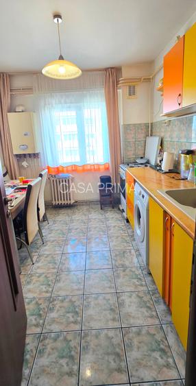 INTABULAT Apartament 3 camere 70 mp, mobilat, boxa 10 mp - 7