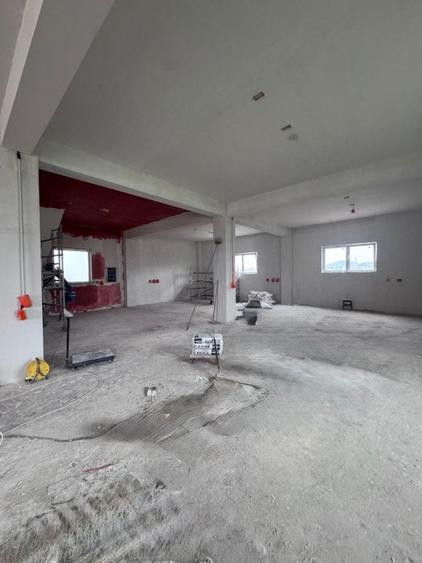 Hala/spatiu comercial de inchiriat , 240mp utili, Vicovu de Sus