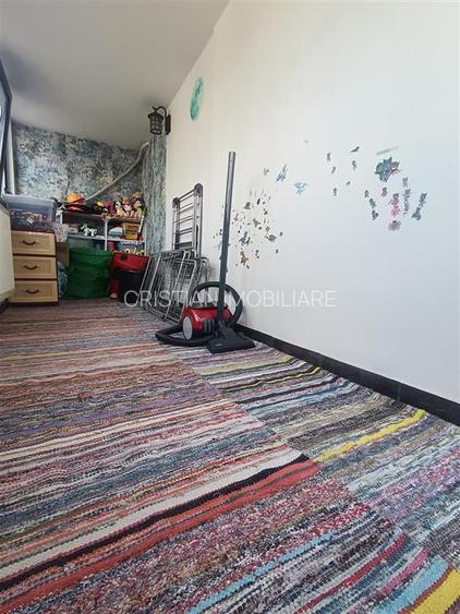 Apartament 3 camere, zona Garii, Etaj 2 in suprfata de85 mp - 15