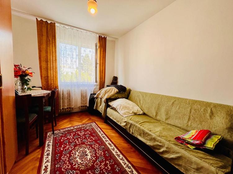 Apartament 3 camere| etaj intermediar |zona Manastur