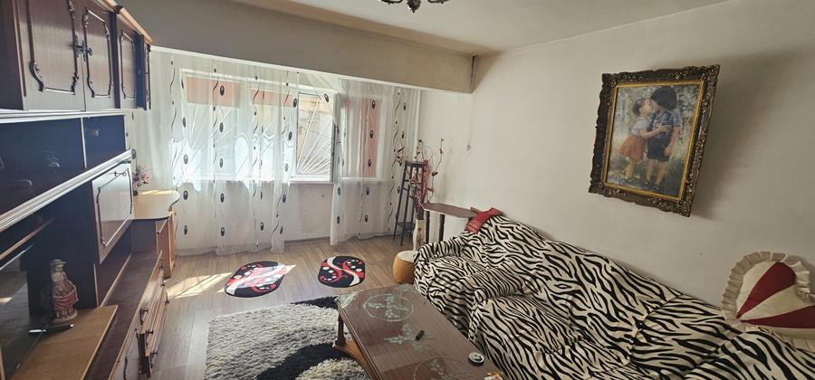 Inel 2 , 2 camere decomandat, parter