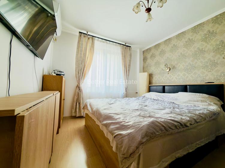 Apartament 4 Camere de Vânzare – 80 mp, Semidecomandat, Apărătorii Patriei - 12