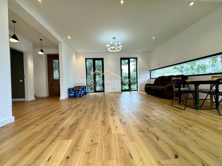 Vila cu 5 camere // * 565 mp gradina* // Tunari - 9