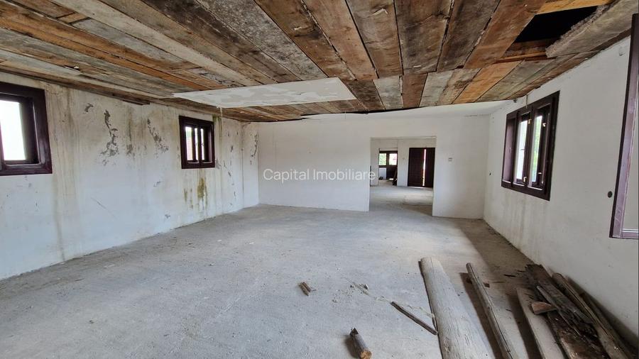 Casă cu 4 camere si 2 garaje de vanzare, Baia Sprie, Comision 0% - 12