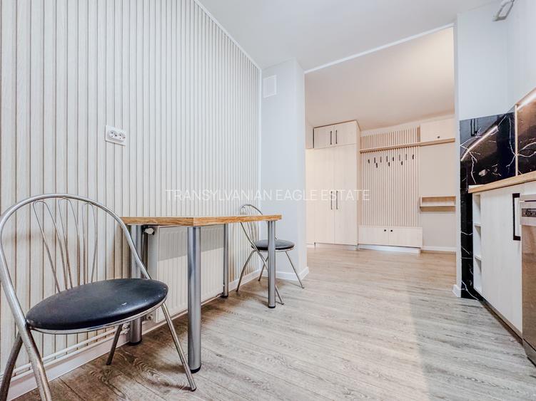 Apartament renovat decomandat|2 camere|Interservisan/Titulescu - 10