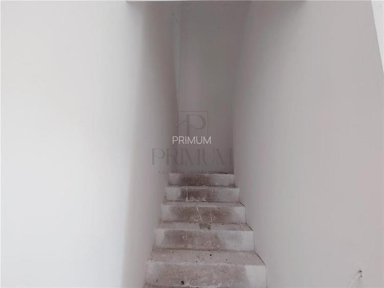 Duplex superb- proiect deosebit - terasa incalzita - toate utilitatle -3 bai - 7