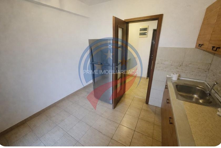 Apartament spațios cu 3 camere, etaj 1, zonă centrală – ideal pentru familie - 9