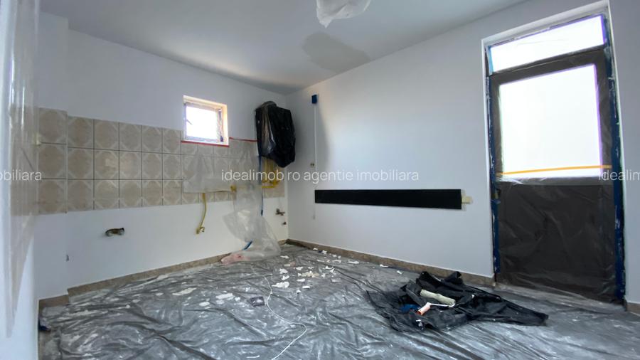 Casa S+P+M, Banat, Pitesti-idealimob.ro - 8