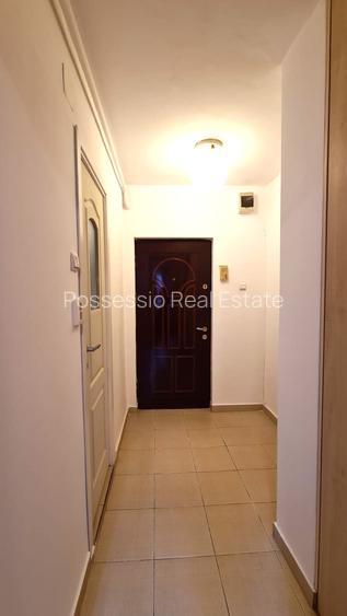 Vitan Mall  – Garsoniera decomandata-42 mp- bloc mixt – 350 EUR - 10