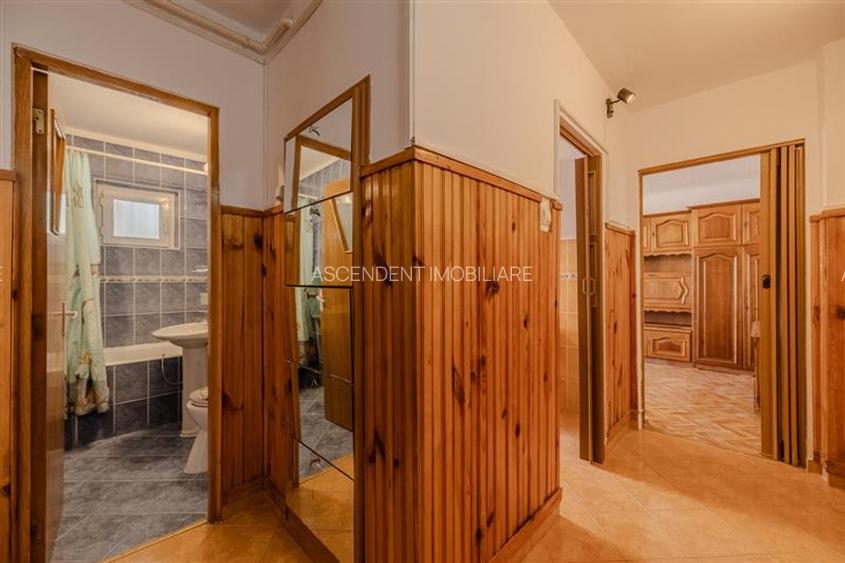 Decomandat, 2camere, insorit, balcon, loc parcare, 2 boxe, Astra, Brasov - 5