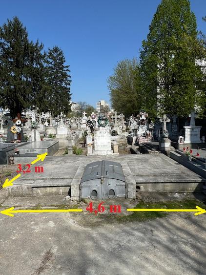 Cavou de vanzare  in Cimitirul Central Bacău - 2