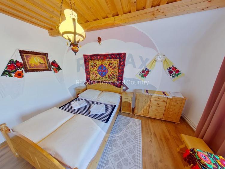 Pensiune cu 10 camere de vânzare în Breb - 19