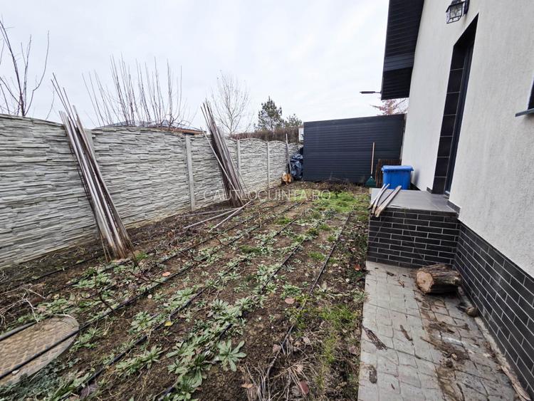 Casa Individuala Tunari Refugiu Rustic Terasa Inchisa Curte Garaj - 11