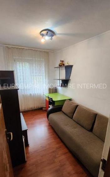 Apartament 3 camere de vanzare Tomis Nord - 2