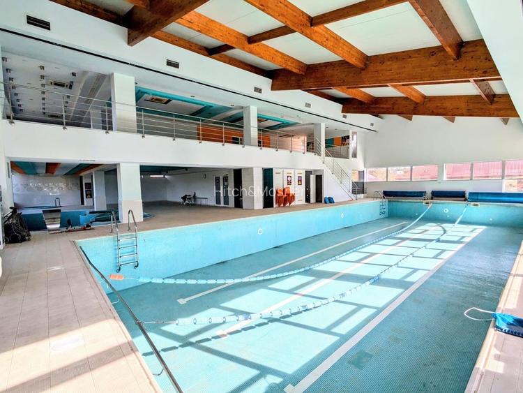 Clădire cu Spațiu Generos pentru Investiții Diverse - 4