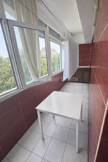 3 Camere Decomandat  Zona Trocadero- Bd.Alexandru Lapusneanu - 6