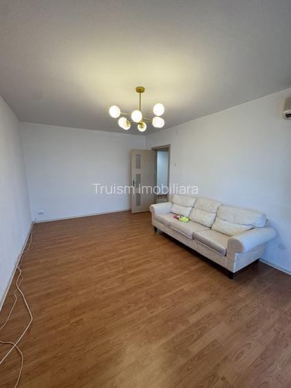Apartament 3 camere, cf 1A, dec, etaj 4/4, Zona Democratiei - 3
