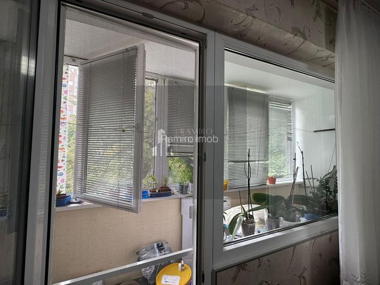 3 camere zona Bd Alexandru Obregia/CENTRALA/PARCARE - 11