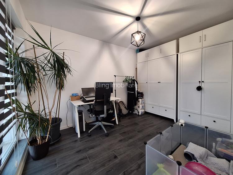 Apartament cu 3 camere, 63 mp, terasa de 88 mp, zona Cetatii - 6