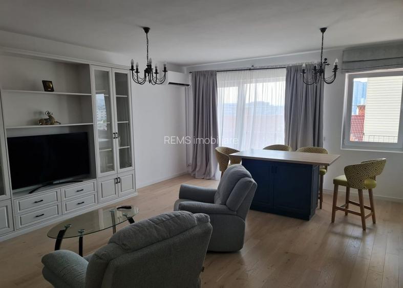 Apartament 2 camere, superfinisat, mobilat, garaj, Record Park - 2