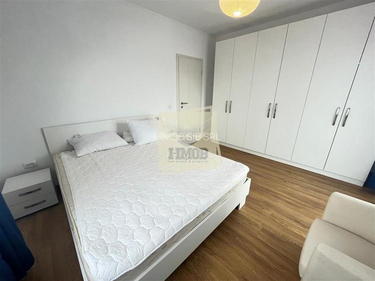 Apartament spatios cu 3 camere 2 bai si terasa  zona Pictor Brana - 9