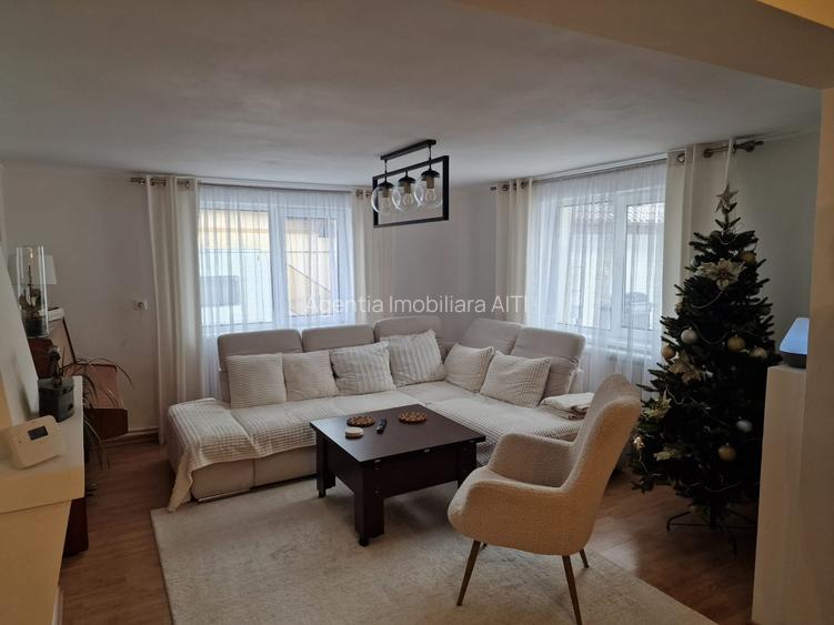 De Inchiriat Casă 3 camere +dependințe situată in cartierul Obcini - 3