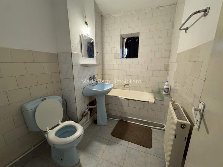 3 cam, 74 mp. decomandat, fara imbunatatiri, et.4, acoperis, Cuza Voda - 8