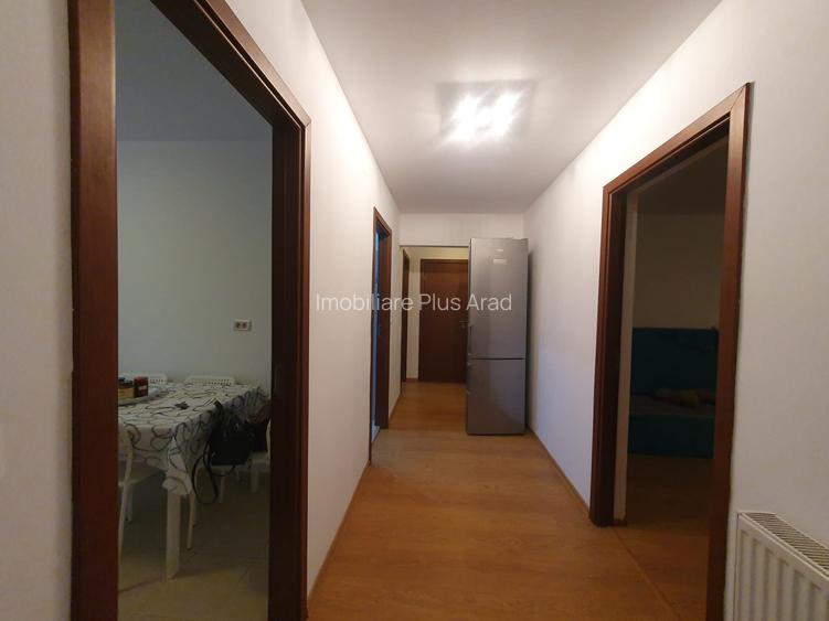 Apartament cu 5 camere de inchiriat -Micalaca - 3
