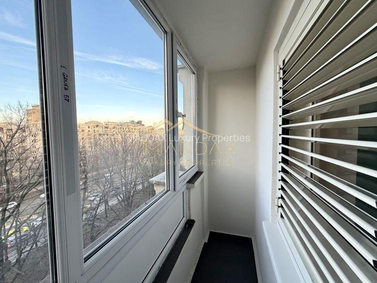 Apartament cu 4 camere *95mpc* // Bulevardul Unirii - 12