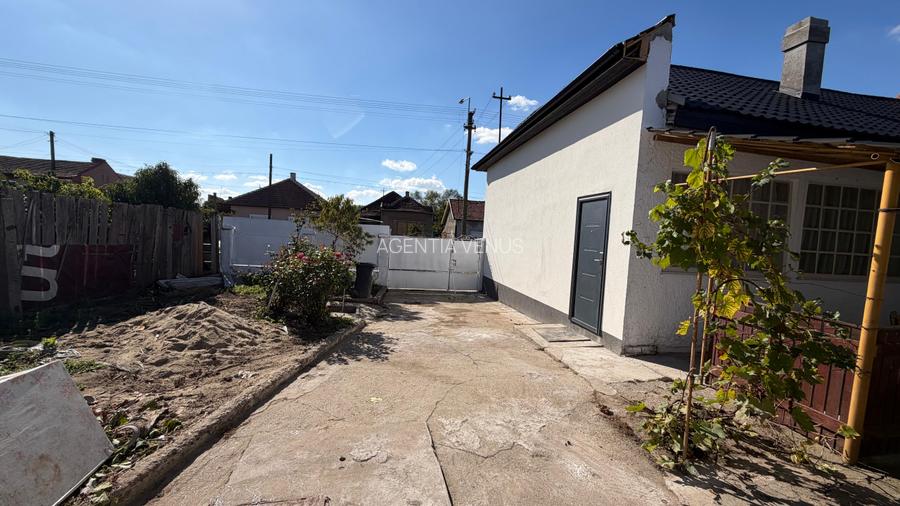 Casa în CAREI la preț de apartament - 14