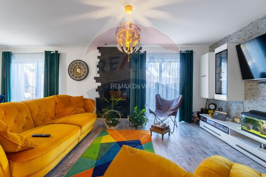 Casă / Vilă cu 4 camere de vânzare în zona Central - 33