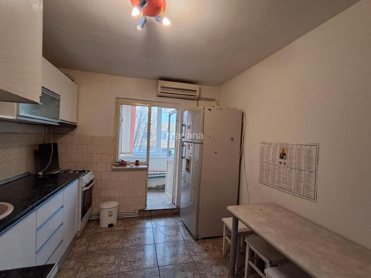 Vand apartament 2 camere in zona Unirii Sud, Buzau  - 2