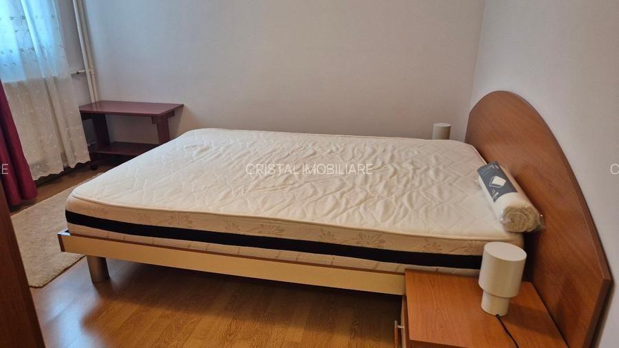 Apartament 2 camere metrou Favorit , luminos, mobilat, parcare inclusa - 11