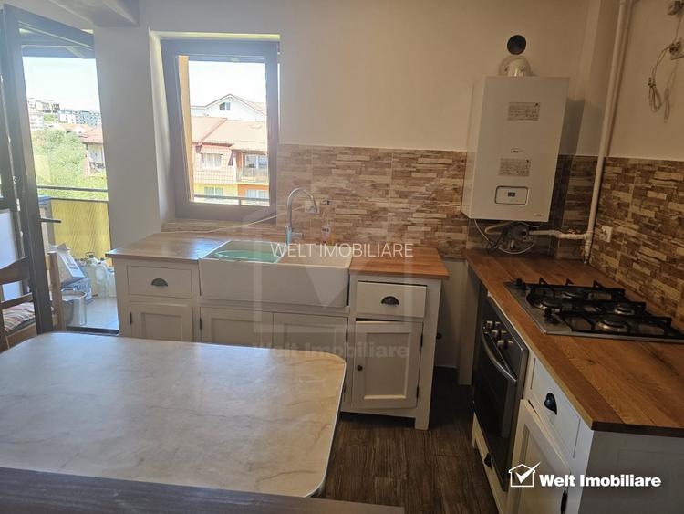 Apartament cu 3 camere, pod, boxa la subsol, parcare exterioara, Floresti - 3