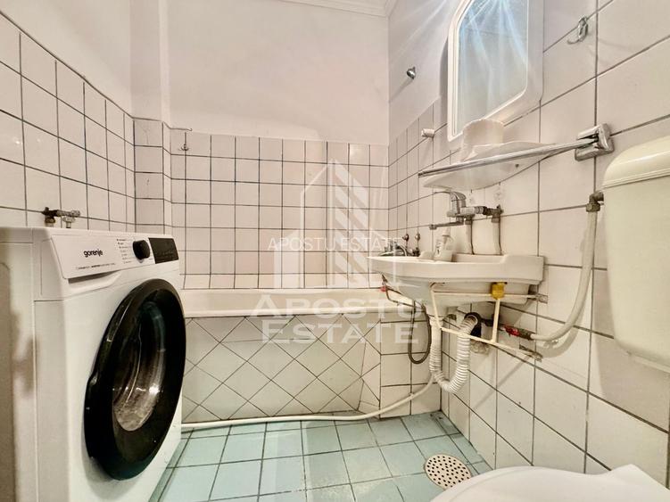 Garsoniera de vanzare, zona Podgoria - 4