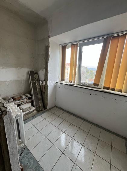 Apartament trei camere - Zona Poliție Gară - 74 mp - 7