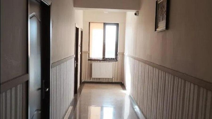 CONSTANTA / Cladire administrativa si depozitare D+P+2E - 807 mp - 5