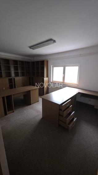 Sediu Firmă lângă Metrou Jiului 5 Camere Mansardă Open Space și Curte cu Parcare - 4